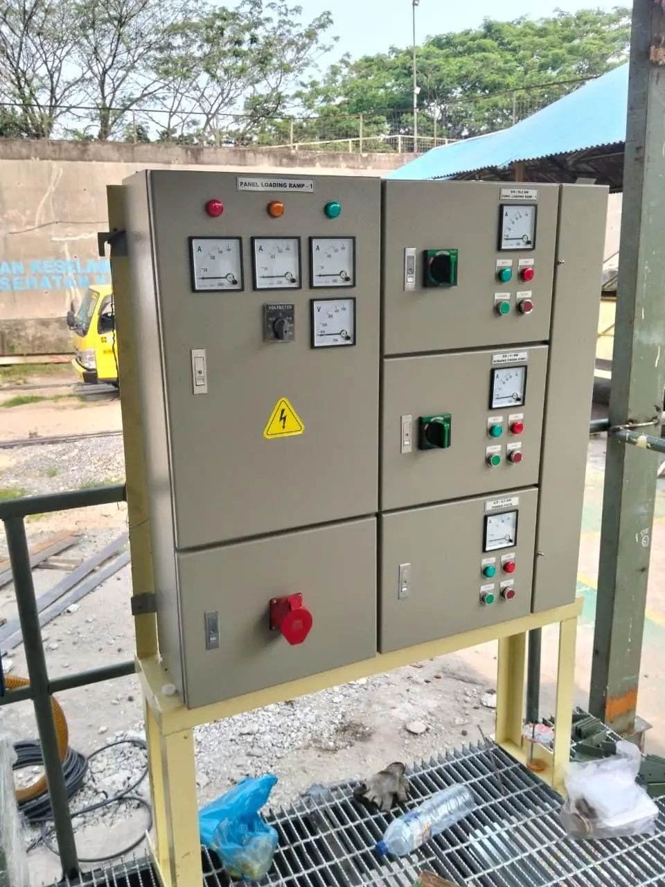 Loading Ramp 1 control panel with ammeters, voltmeter and motor starters